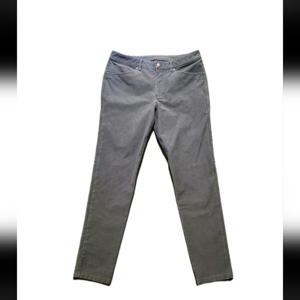 Lululemon Size 34 Gray
